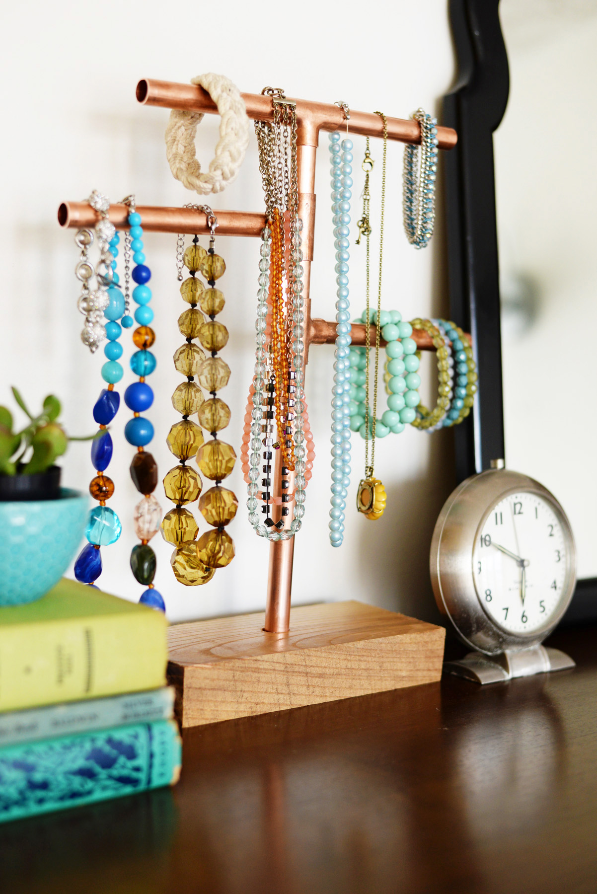 Diy Jewelry Organizer Stand