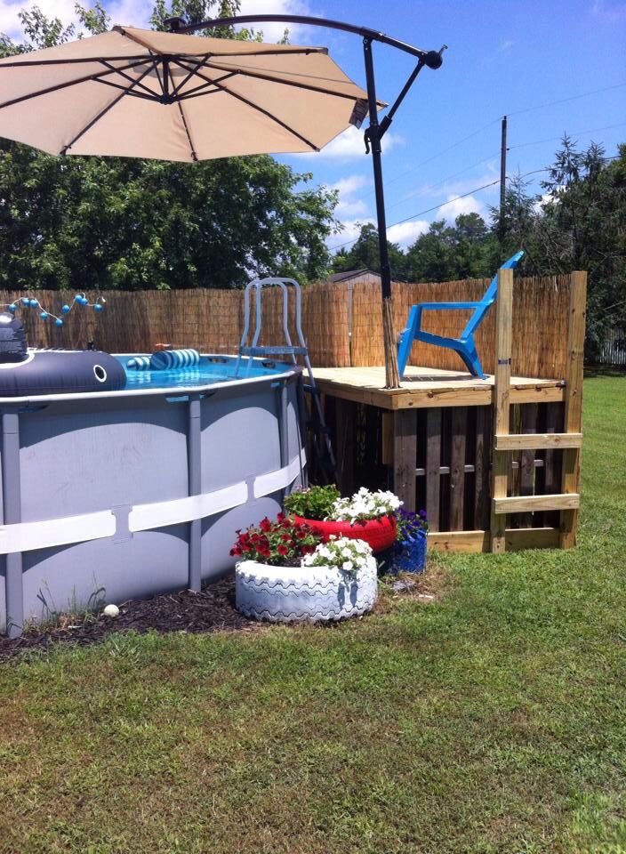 Diy Pool Deck With Pallets