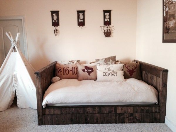 Diy Queen Daybed