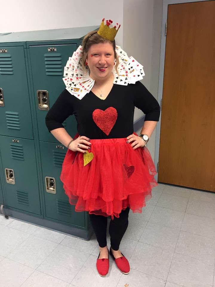 Diy Queen Of Hearts Costume
